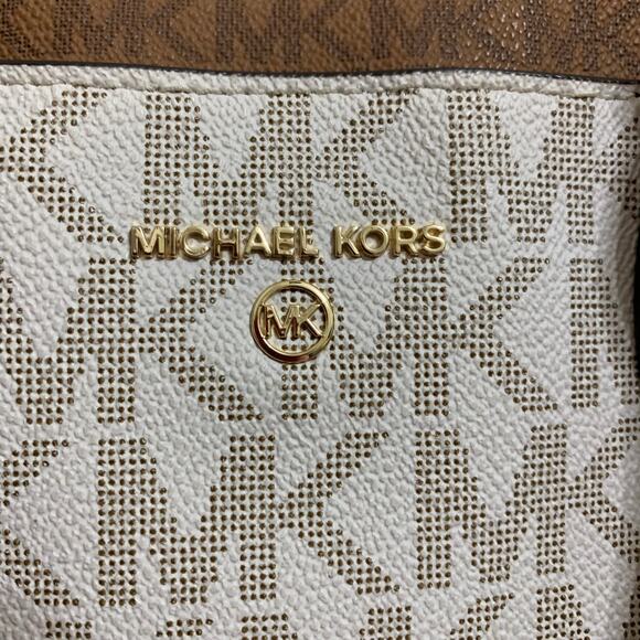 MICHAEL KORS AUSTEN Vanilla & Acorn Brown Leather Logo Satchel with XBody Strap - Picture 2 of 16